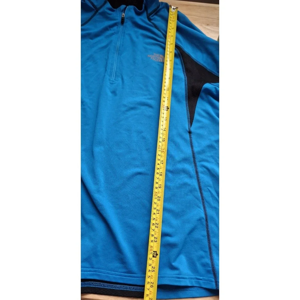 The North Face Flight Series Blue Mens Lg Long Sleeve 1/4 Zip  Pullover